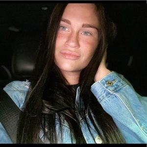 Meet your Posher, Jenny